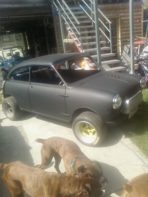 http://i376.photobucket.com/albums/oo201/madmatttheminiman/Photo0776.jpg