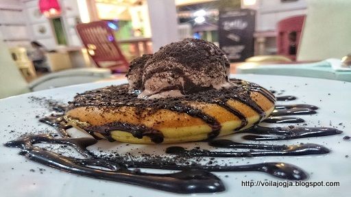 ACP Fruit & Coffee Yogyakarta pancake