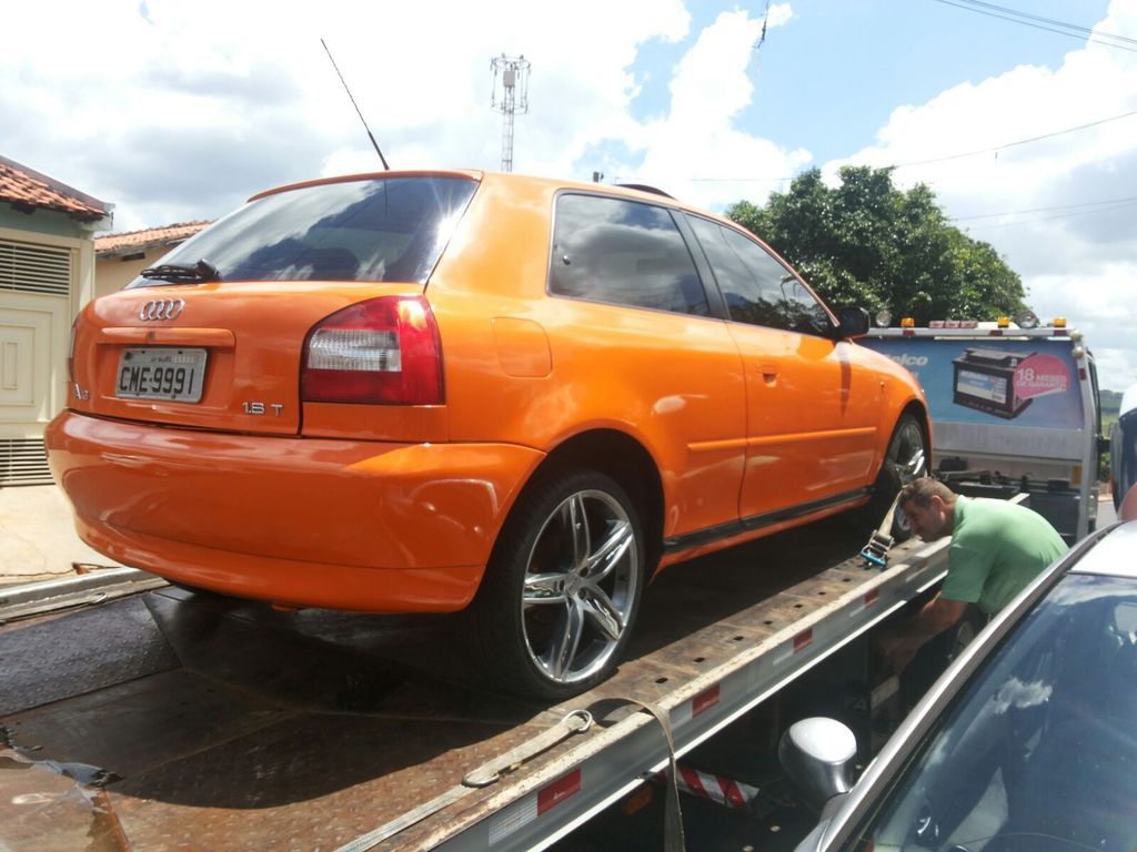 Audi%202_zps4lqjl4ia.jpg