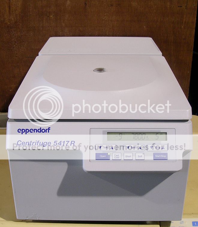 Eppendorf Centrifuge 5417R Refrigerated Microcentrifuge  