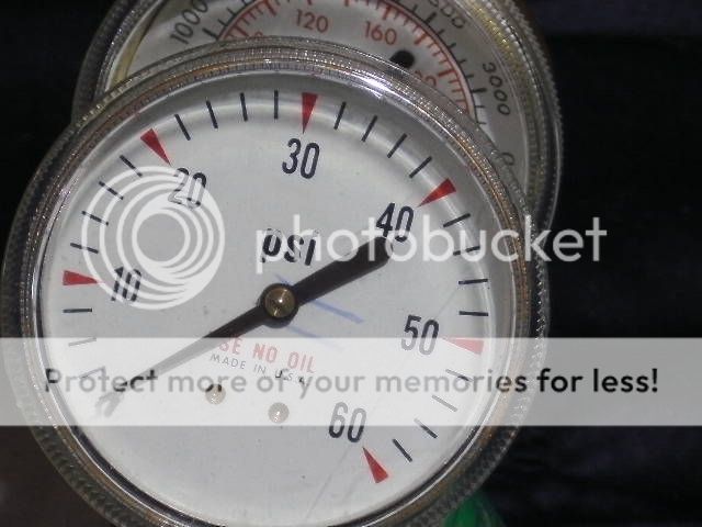 Air Products Compressed Gas Regulator Model 3259  